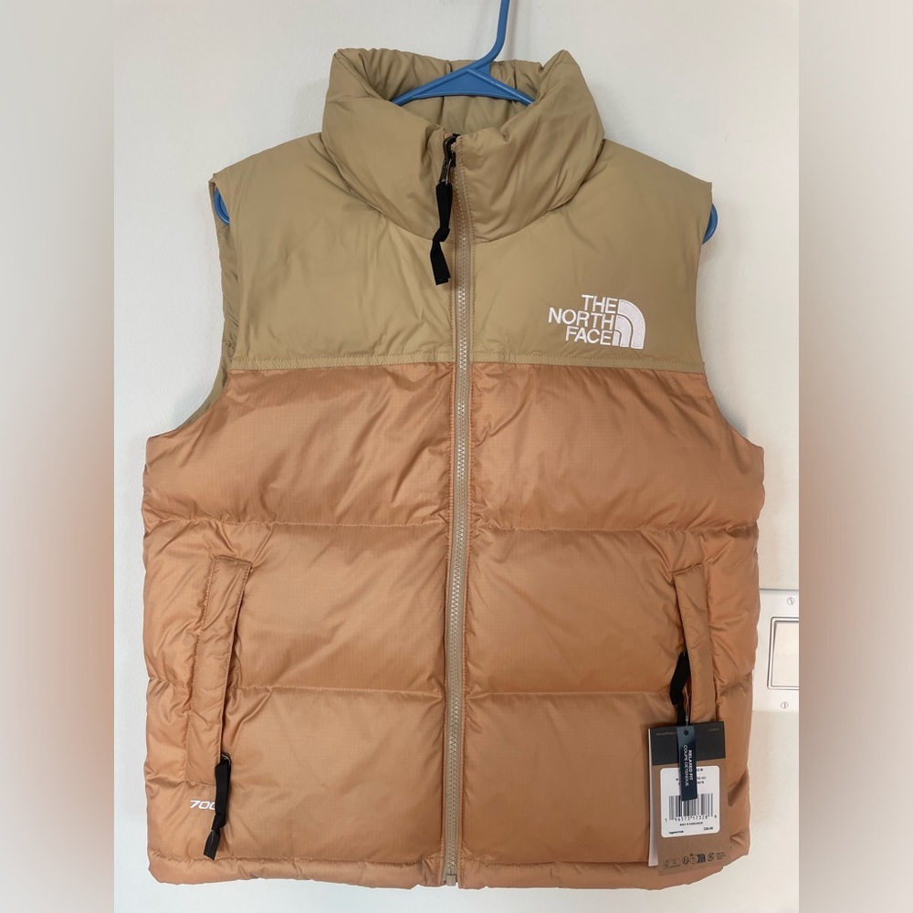NWT The North Face Women 96 Retro Nptse Vst Almndbtr/ Khkstn S、M、L